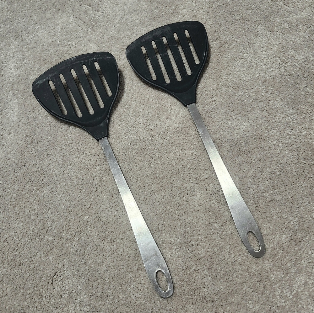 Vintage Set Of 2 Nylon‎ Slotted  Spatula's Empire Collection Stainless Steel